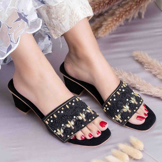 HF-33 | Black